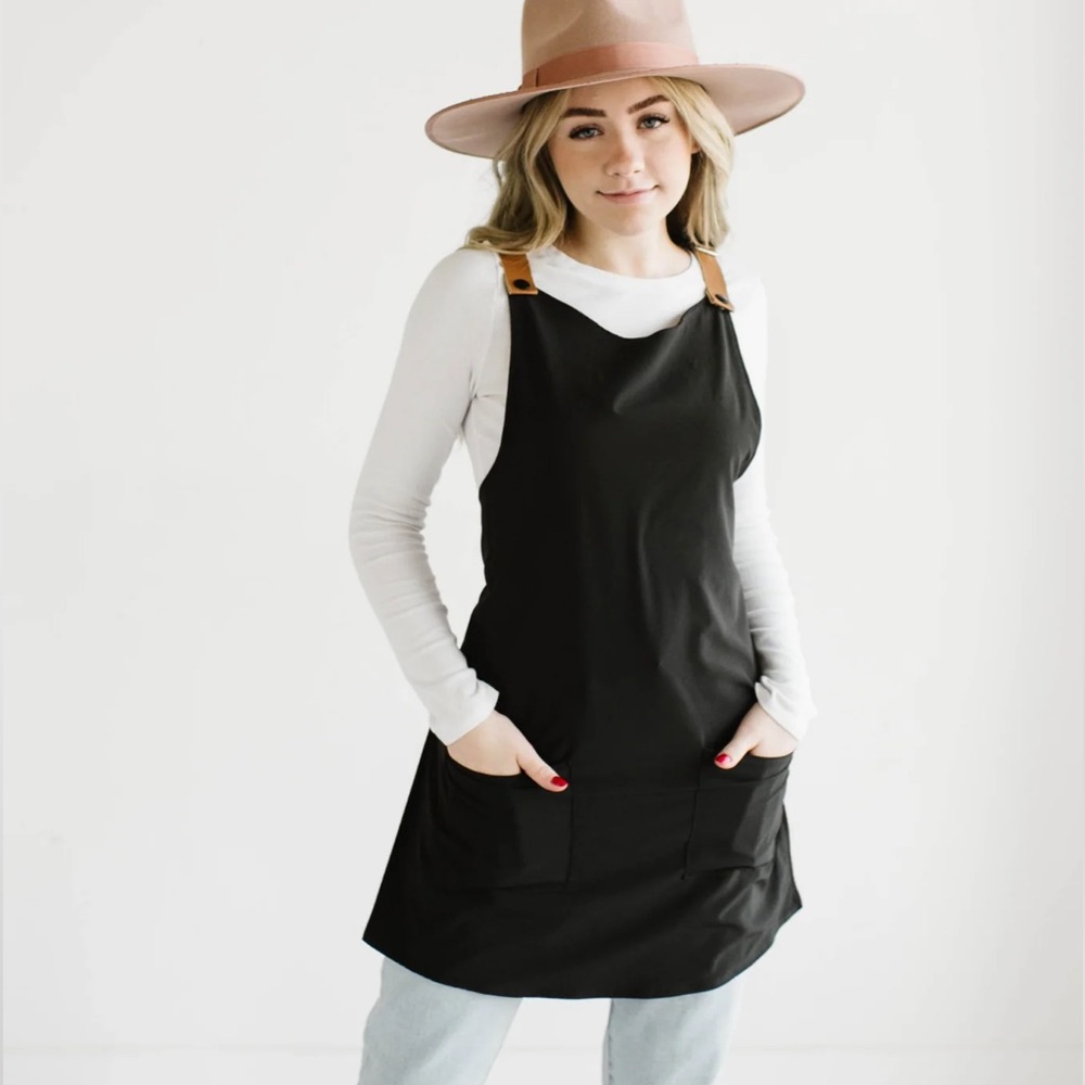 Snapped Stylist Apron